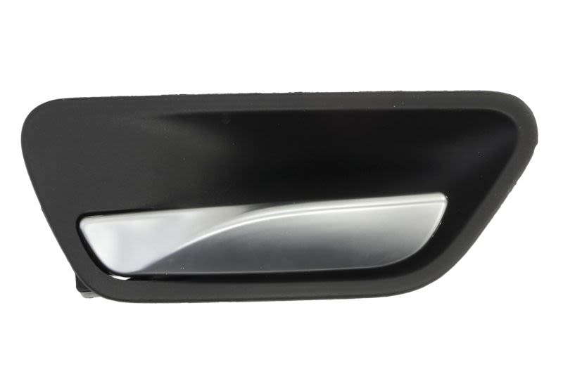 Dorëzë e brendshme e derës, e përparme/pasme majtas (e zezë/argjend) – BMW Seria 3 F30/F31/F80, Seria 4 F32/F33/F82/F83 (nga 10/2011–)-1
